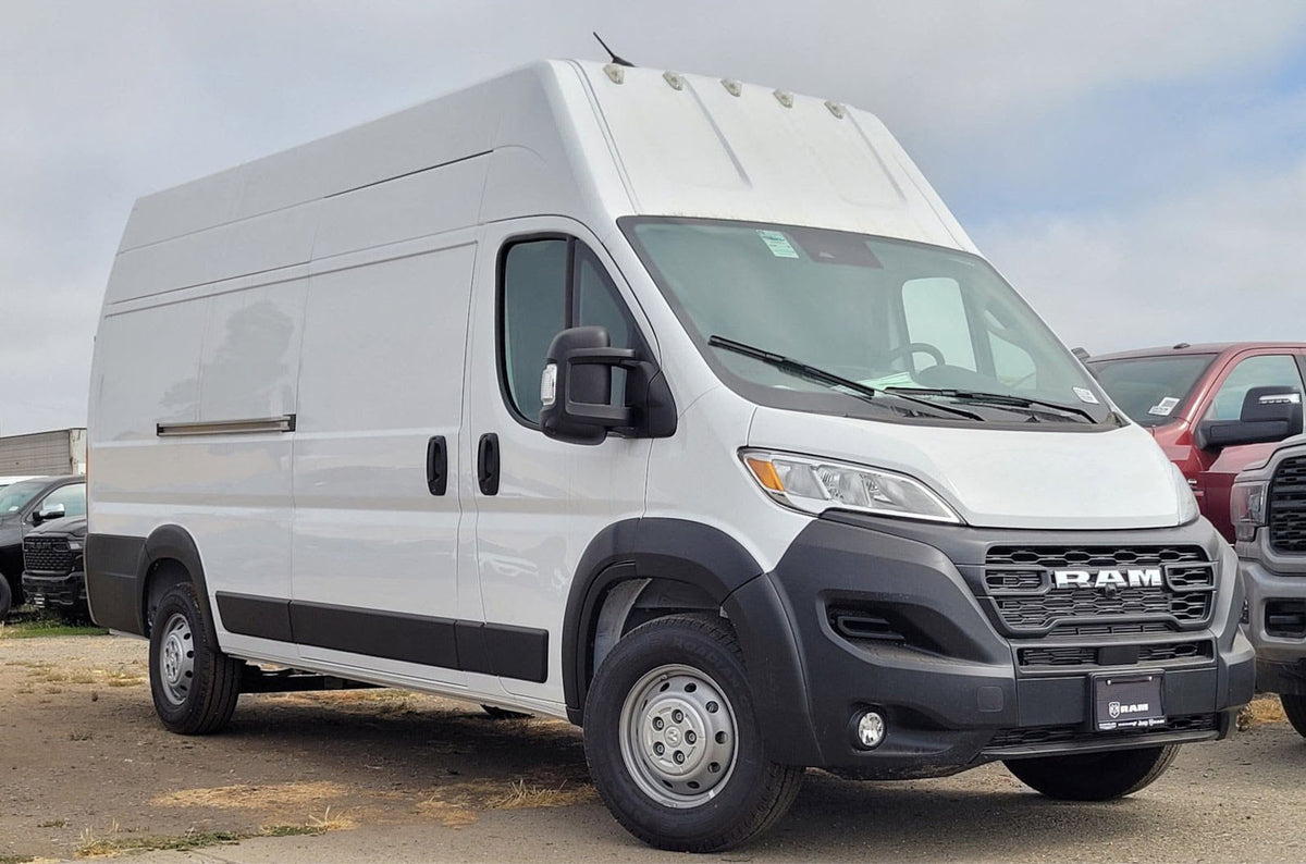 Commercial Cargo Vans for Sale | New Work Trucks