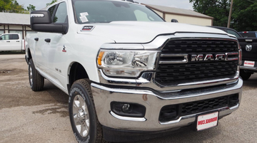 white pick up truck