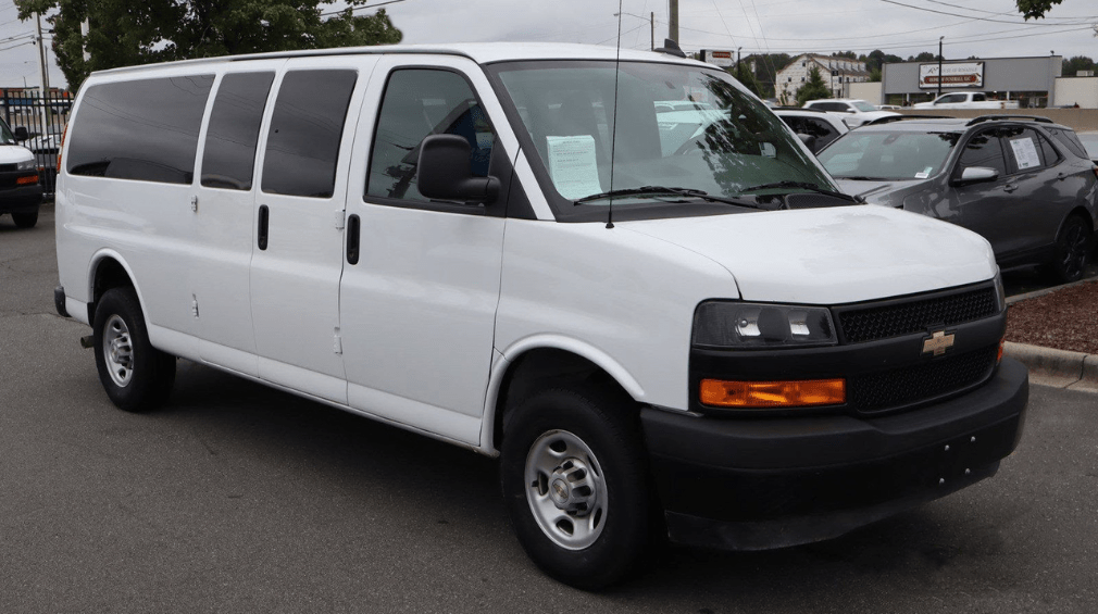 2023 Chevrolet | Express 15 | Passenger Van - 16k mi - New Work Trucks
