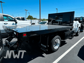 2023 Chevrolet Silverado 5500HD | Regular Cab | 12ft Flat Bed | 2wd | Diesel - New Work Trucks