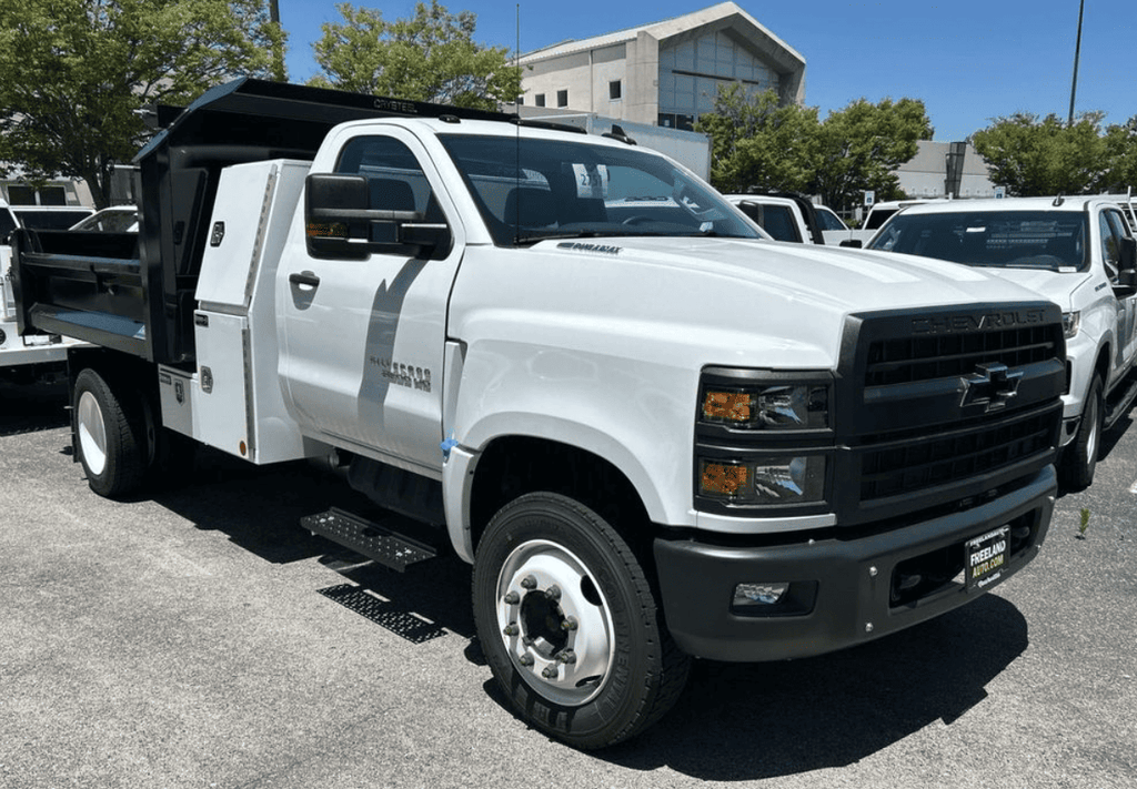 2023 Chevrolet Silverado 5500HD | Regular Cab | E - Tipper Dump | 4wd | Diesel - New Work Trucks