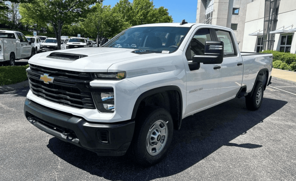 2024 Chevrolet Silverado 2500HD | Crew Cab | Long Bed | 2wd - New Work Trucks