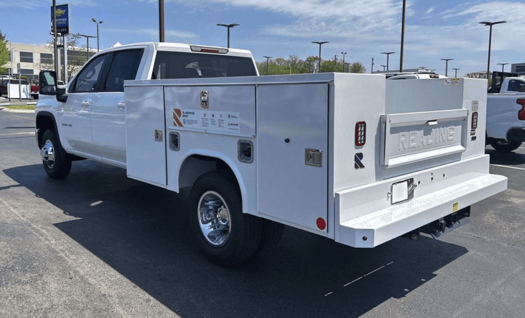 2024 Chevrolet Silverado 3500HD | Crew Cab | 9ft Utility Bed | 2wd | Diesel - New Work Trucks