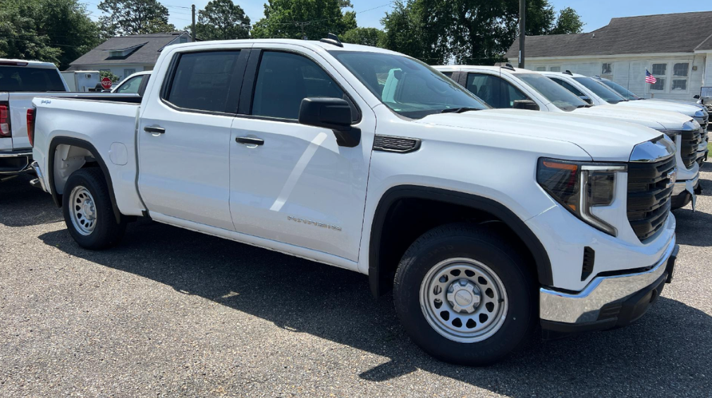 white pick up truck