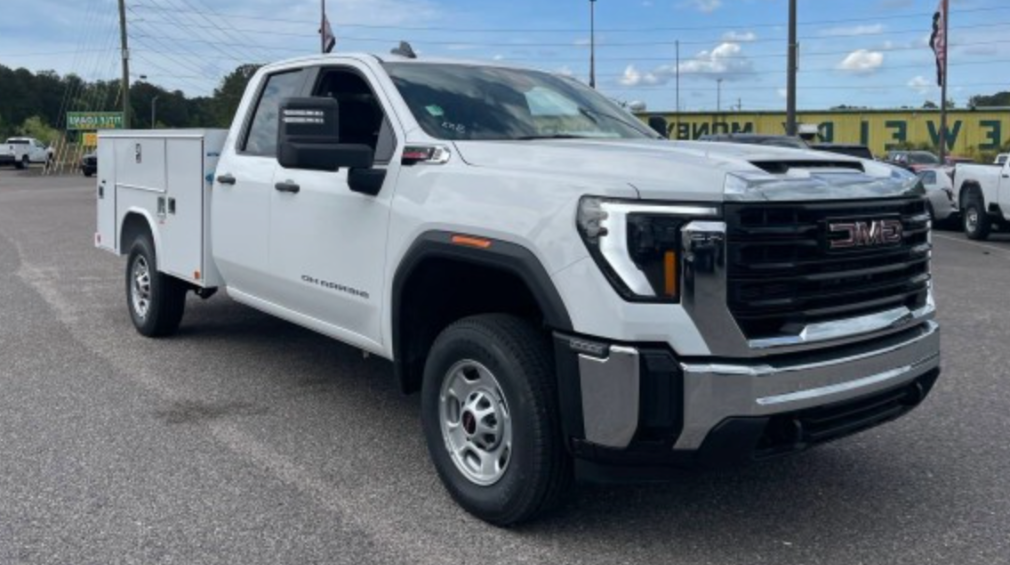 white pick up truck